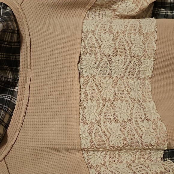 POL Pink Plaid Lace Rough Hem Hoodie Top NWT - Picture 8 of 9